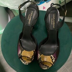 Dolce&Gabbana                                              Exclusive size 38
